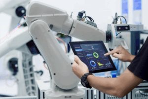Ứng dụng hệ thống IoT trong nhà máy để tối ưu quản lý sản xuất